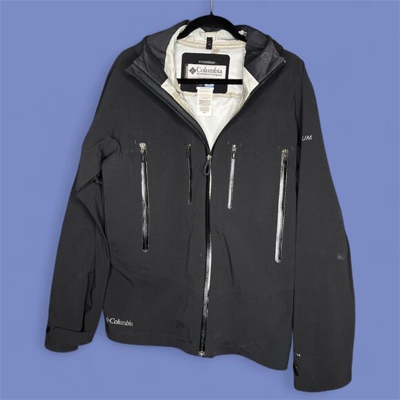 Columbia Men's Black Titanium 3-in-1 Interchange Outdoor Ski Jacket - Picture 1 of 12